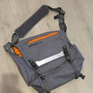 Patagonia Messenger Bag